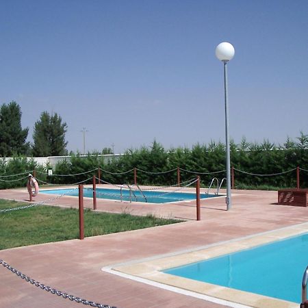 Molino Del Río Torre la Cárcel Exterior foto