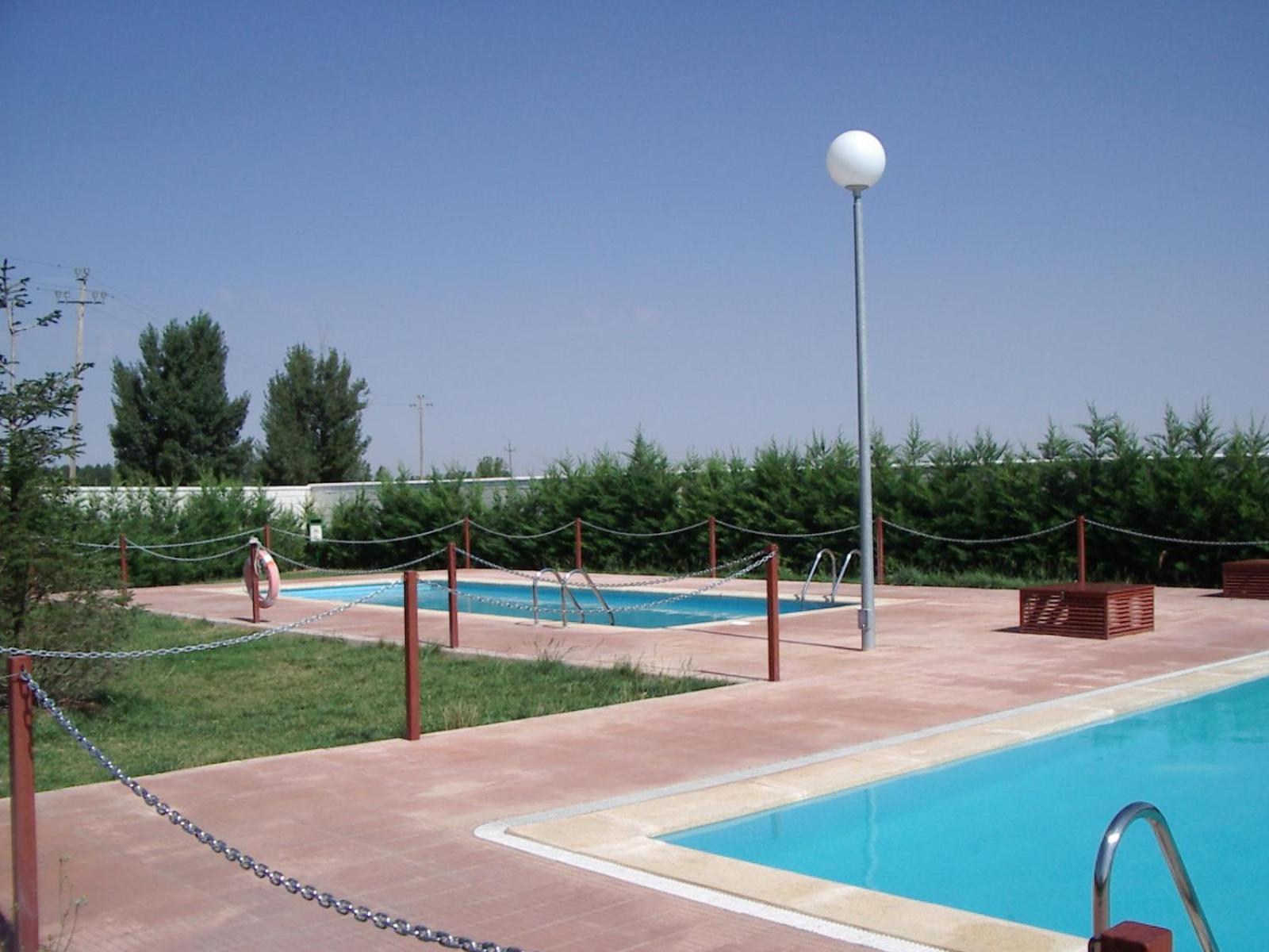 Molino Del Río Torre la Cárcel Exterior foto